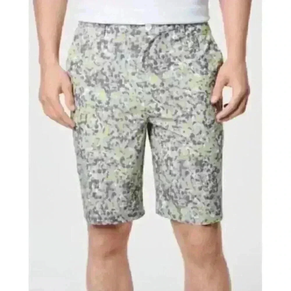 Greg Norman Attack Life Men's Golf Shorts Size‎ 38 Green Grey White